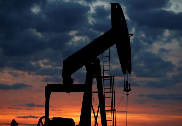 Oil prices edge higher as supply risks mount