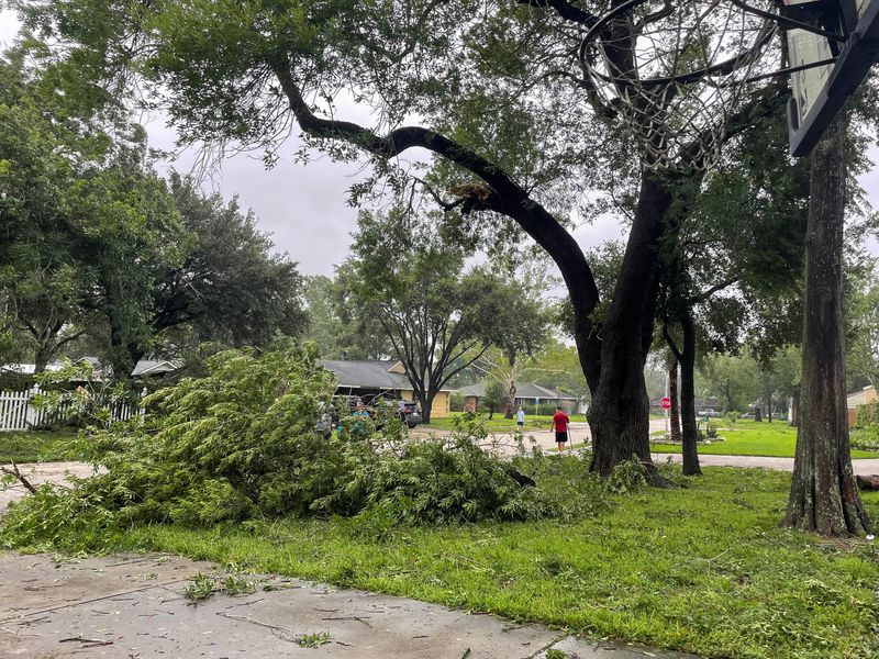 Oil companies in Texas try to restore operations following storm Beryl