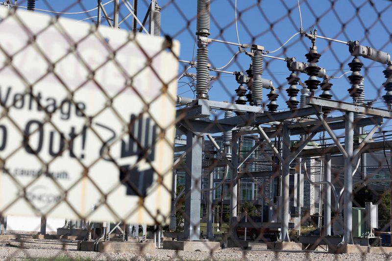 US power demand hits hourly record high on hottest day of summer, EIA and LSEG say