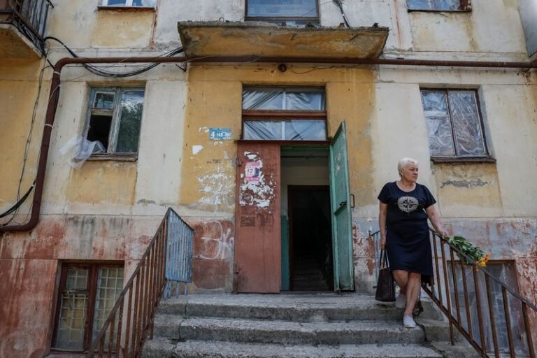 Ukrainians with windows shattered by war get cheaper, safer refits