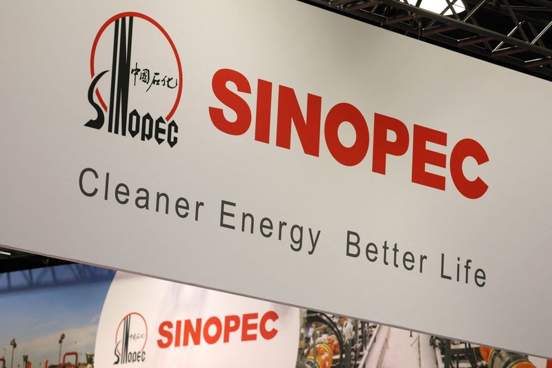 China’s Sinopec reports first-half crude throughput up only 0.1%