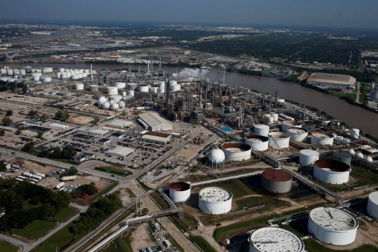 US refiners’ Q2 profits fall on low margins, soft fuel demand