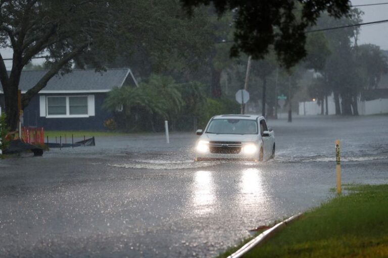 Hurricane Debby makes landfall on Florida’s Gulf Coast as Category 1 storm