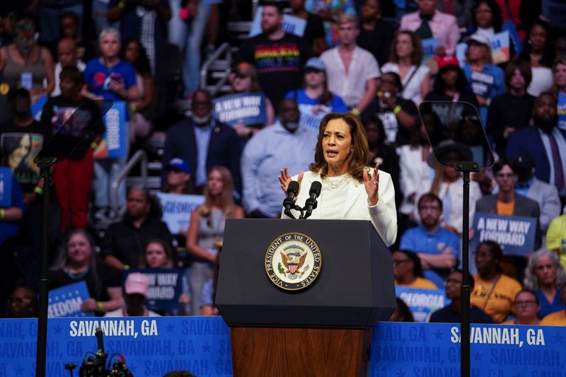 Kamala Harris says she will not ban fracking as president