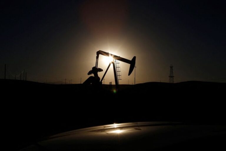 Oil prices rise on escalating attacks in the Middle East