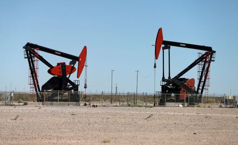 Oil prices little changed as Middle East conflict, ample supply outlook weigh