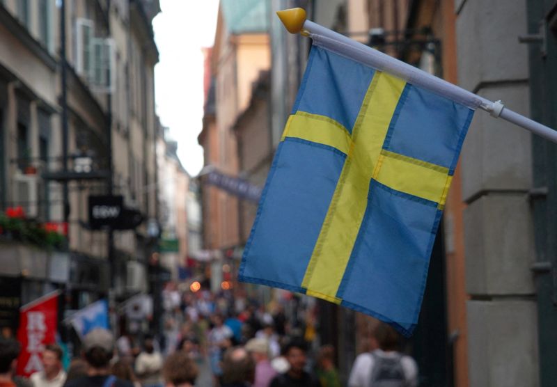 Sweden plans to loosen budget rules to boost vital investment