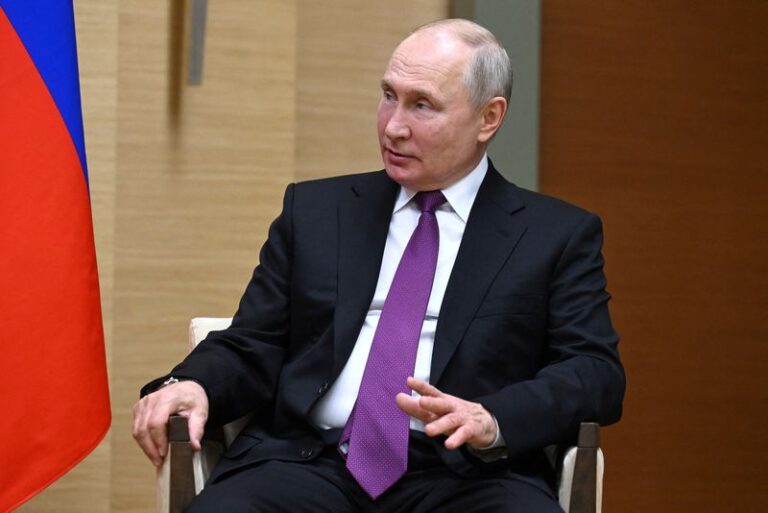 Putin: Russia ready to keep gas transit via Ukraine, but Kyiv rejects deal extension