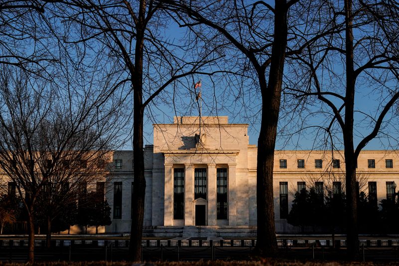 Morning Bid: Fed draws veil over post-election easing