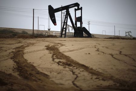 Oil prices stable with China stimulus, Syria tensions in focus