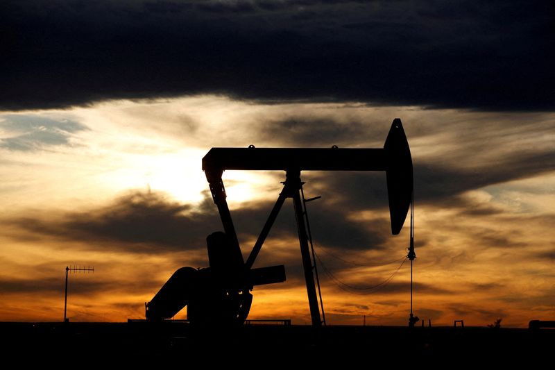 Oil prices slide 2% to one-week low on weak Chinese, German data