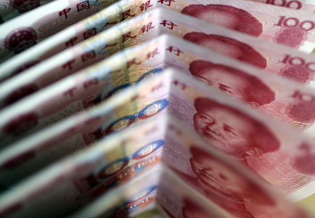 UBS projects USD/CNY to hit 7.5 by end of 1H25 amid trade tensions